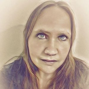 Meet your Posher, Elisha